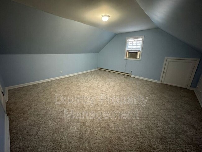Building Photo - 408 Frazier Dr