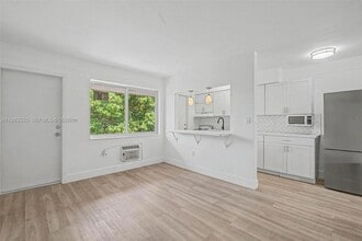 Building Photo - 60 NW 79th St