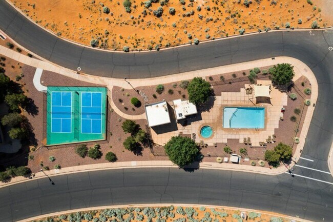 Building Photo - The Desert Jewel