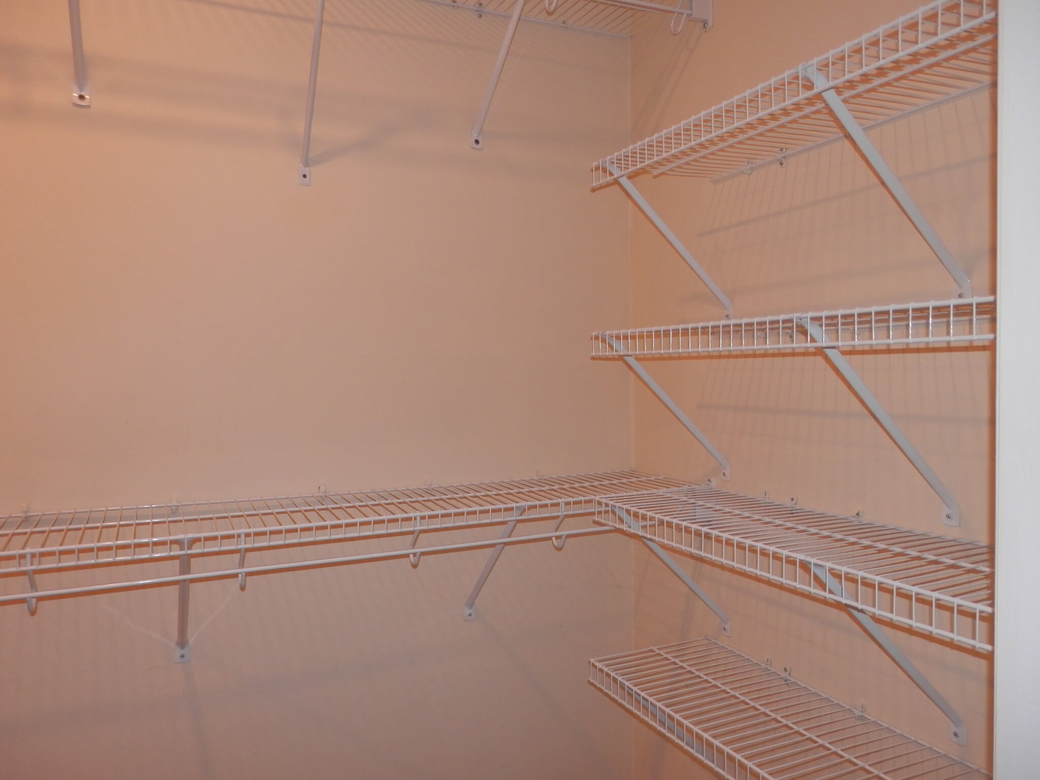 Building Photo - 3201 Bridlewood Dr