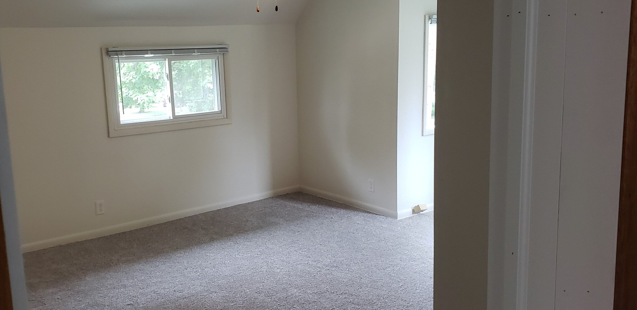 Building Photo - 116 N 2nd St