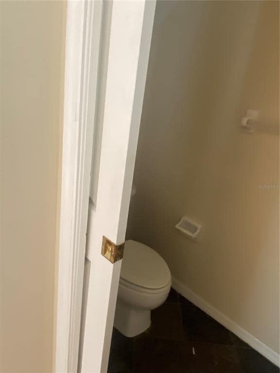 Building Photo - 18926 Duquesne Dr