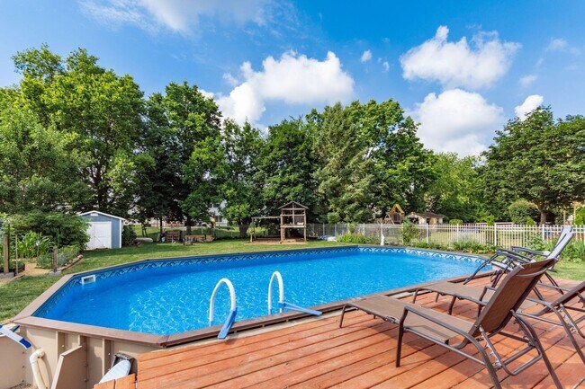 Building Photo - 4080 Plumwood Ct