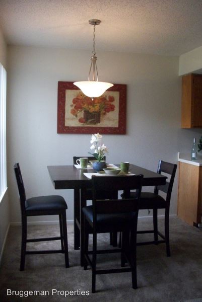 Building Photo - 101 S Twin Creek Dr