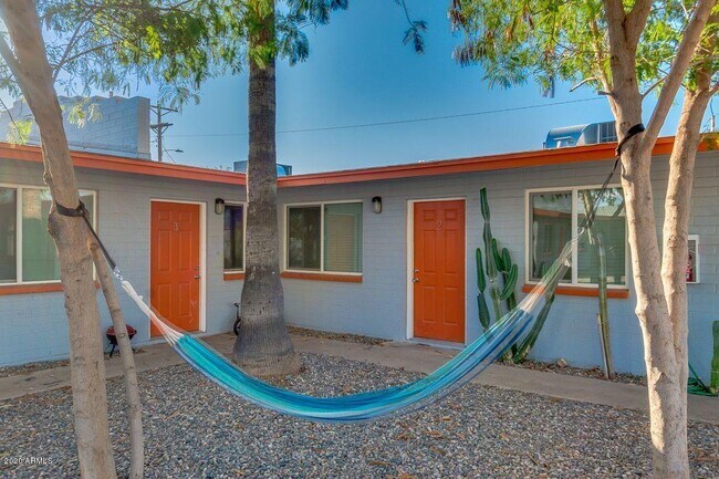 Building Photo - 2020 N 49th St