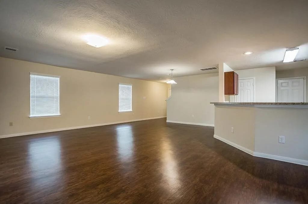 Building Photo - 12626 Mountain Daisy Rd
