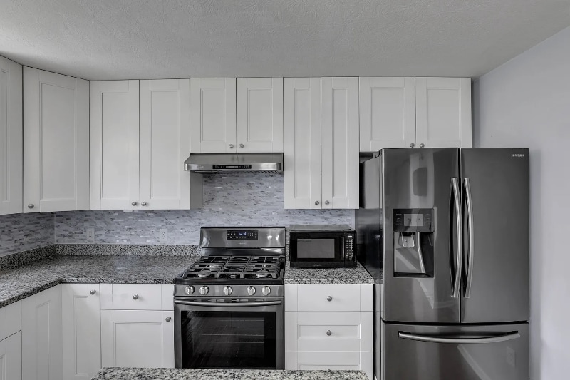 Building Photo - 962 Preble Dr