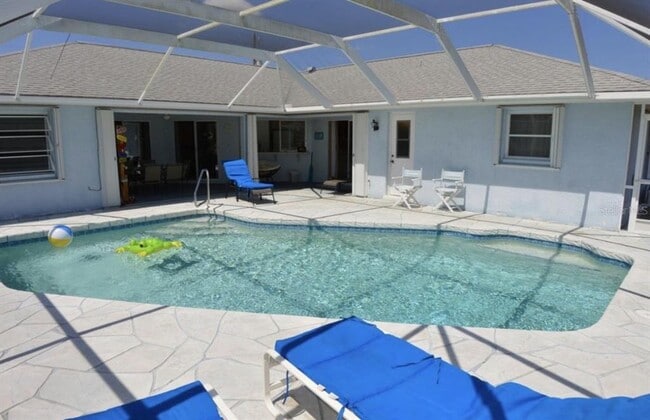 Building Photo - 2082 Onondaga Ln