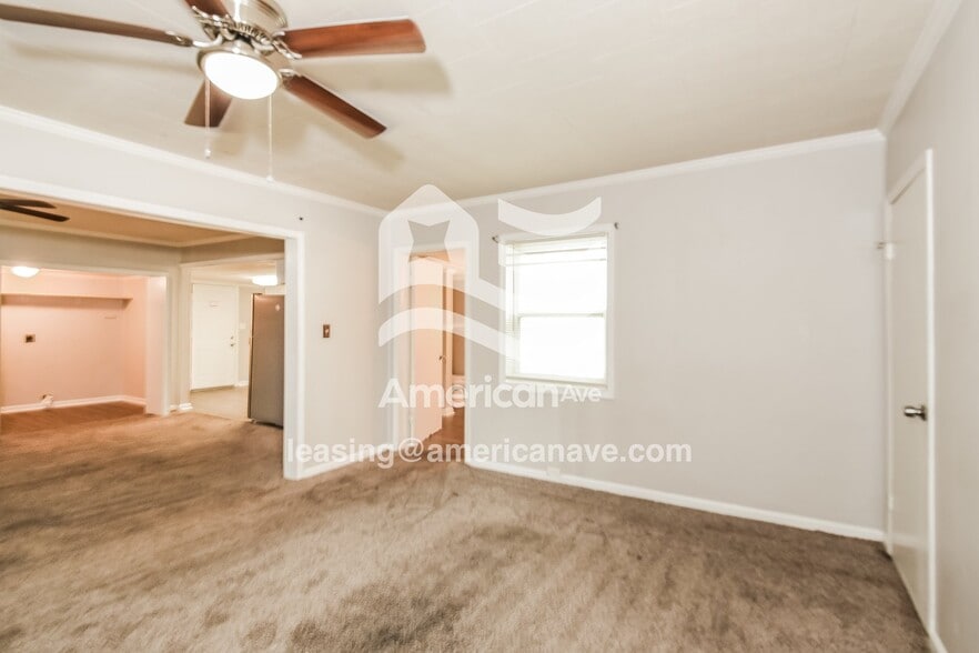 Building Photo - 1200 3rd Ave