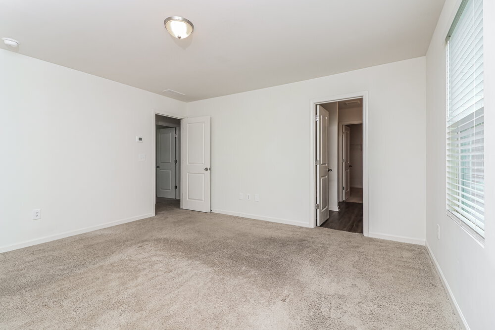 Building Photo - 44 Meriwether Ln