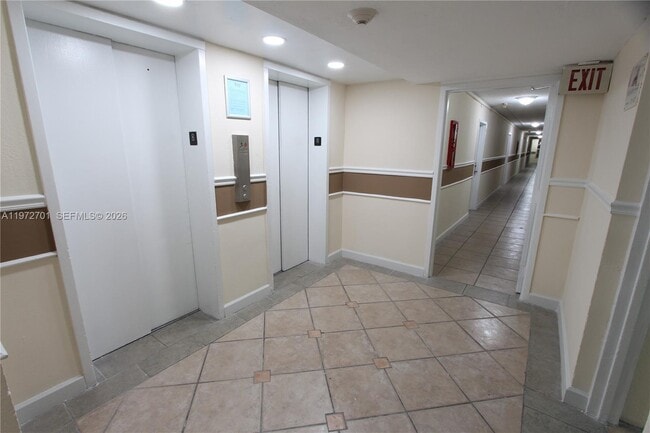 Building Photo - 801 NW 47th Ave