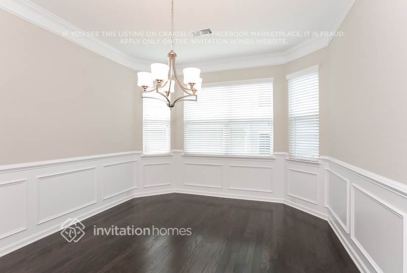 Building Photo - 5730 Verrazano Dr