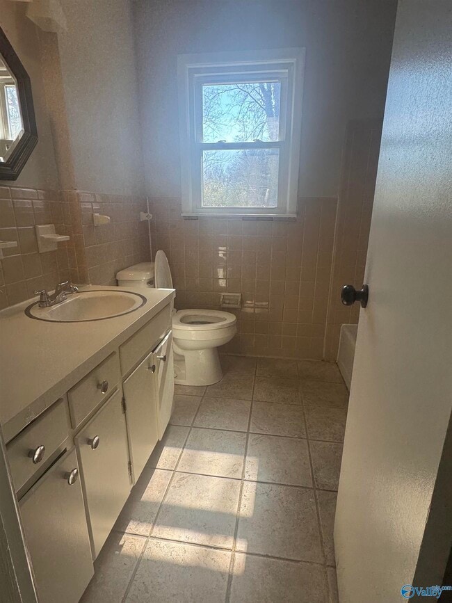 Building Photo - 3003 Turf Ave NW