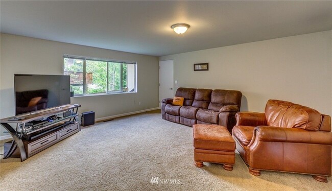 Building Photo - 53 Sudden Valley Dr