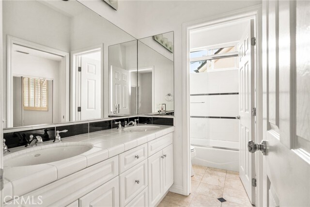 Building Photo - 602 Larkspur Ave