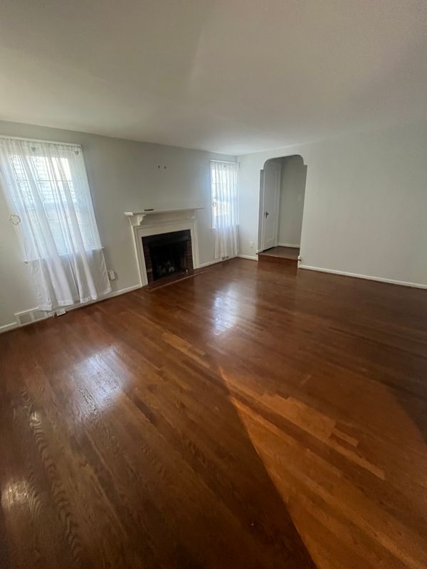 Building Photo - 420 Forest Hills Ave