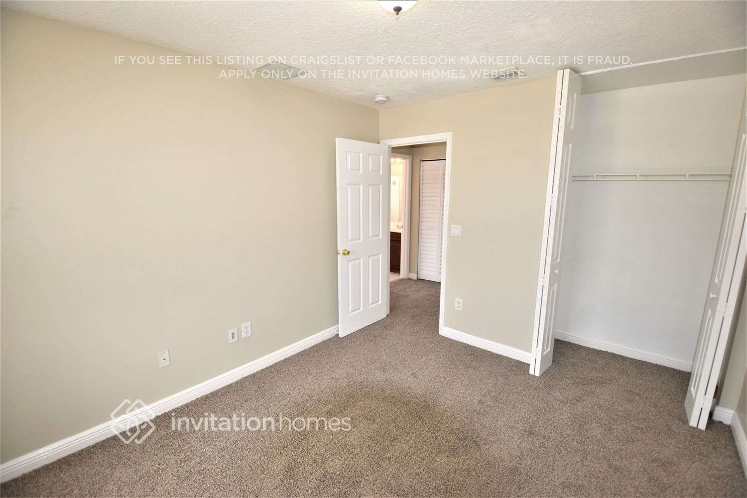 Building Photo - 2736 Misty Oaks Cir