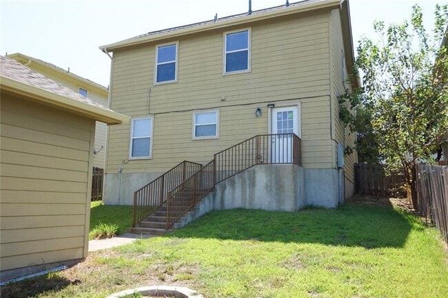 Building Photo - 6308 Perlita Dr