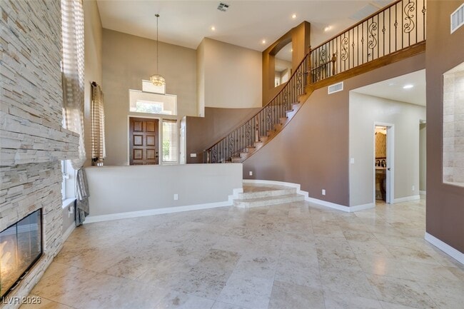 Building Photo - 54 Grossinger Ct