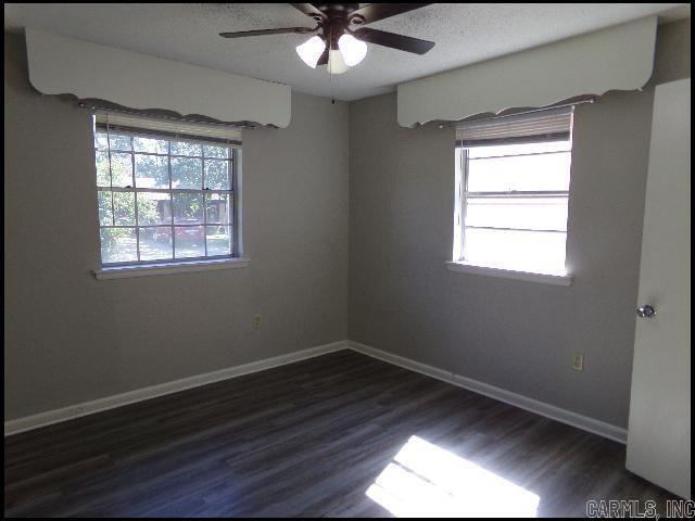 Building Photo - 5813 La Mirado Dr