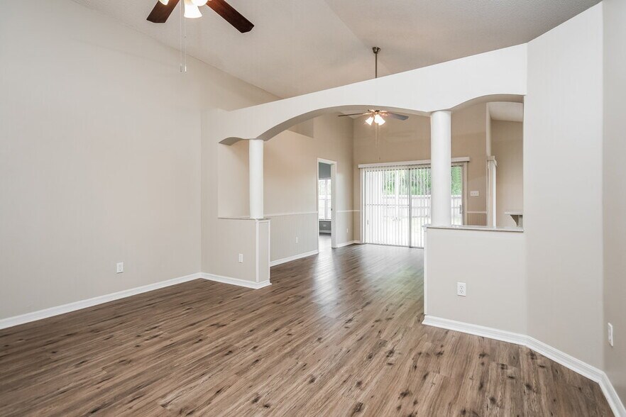 Building Photo - 2717 Andes Way