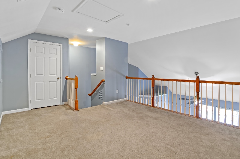 Building Photo - 5061 Cameo Terrace