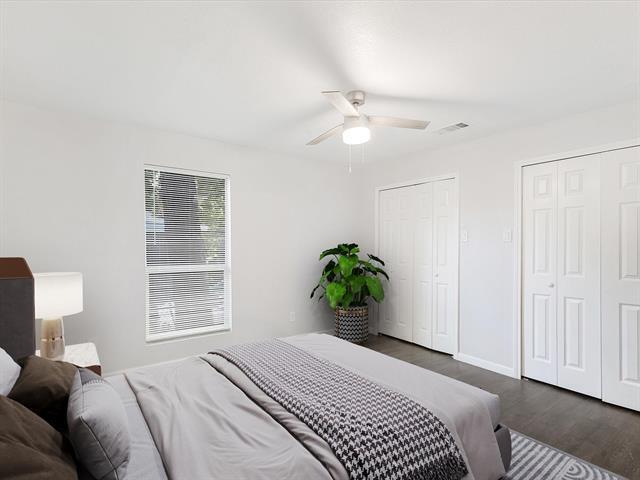 Building Photo - 2438 Lea Crest Dr