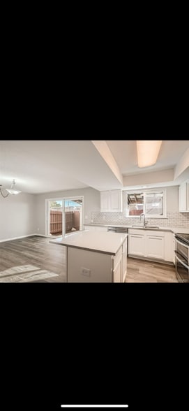 Building Photo - 1046 W 88th Ave