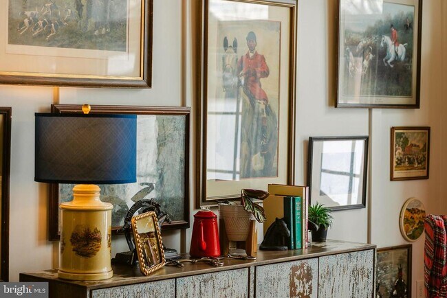 Building Photo - 13230 Falls Rd