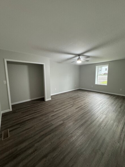 Building Photo - 27665 Water St