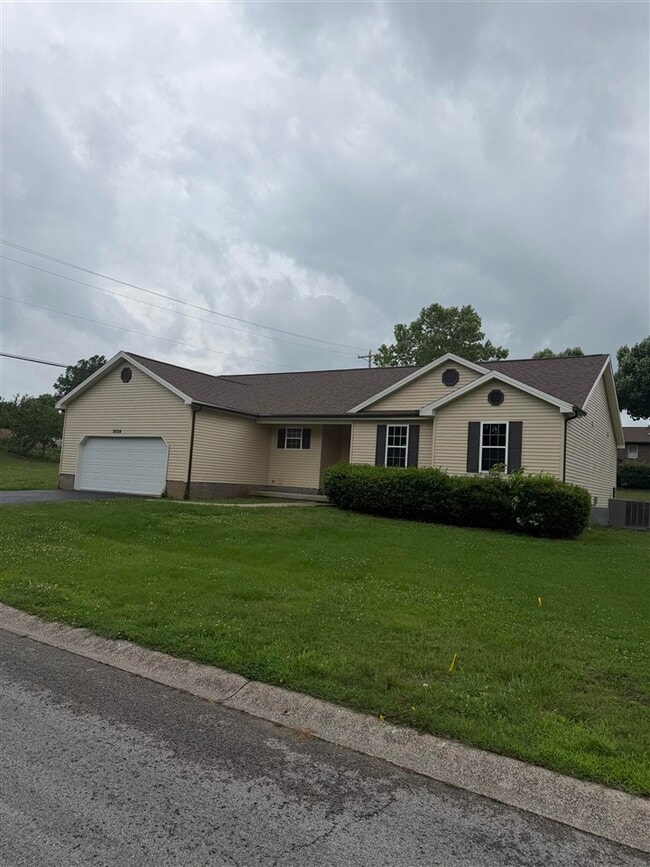 Building Photo - 2524 Stonebridge Ln