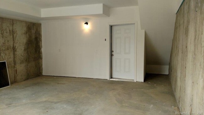 Building Photo - 1 Hamilton St