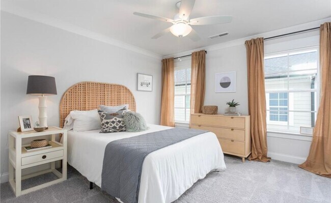 Building Photo - Modern 3-Bedroom, 3-Bath Home in Winston-Salem