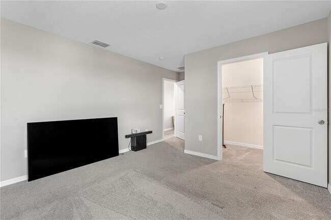 Building Photo - 5149 White Chicory Dr