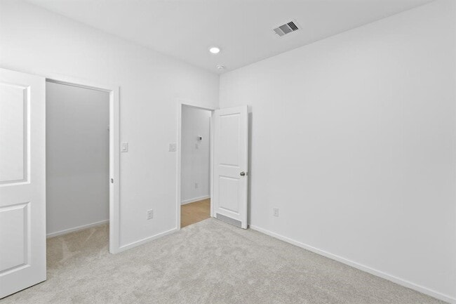 Building Photo - 27114 Turtle Vis Dr