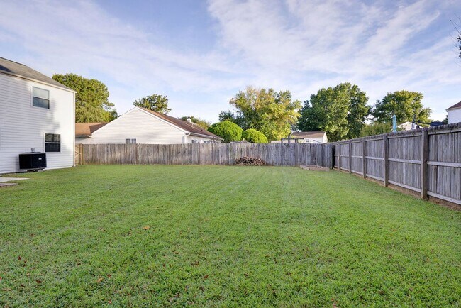 Building Photo - 812 Stony Dr