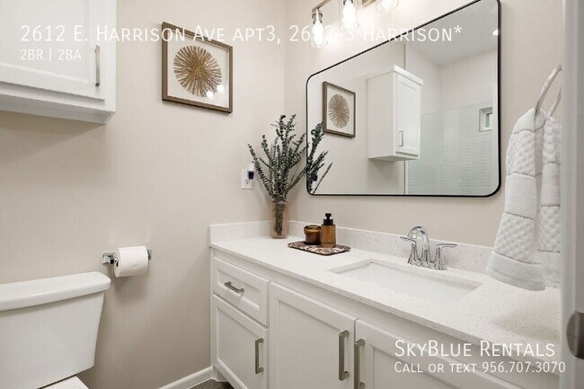 Building Photo - 2612 W Harrison Ave