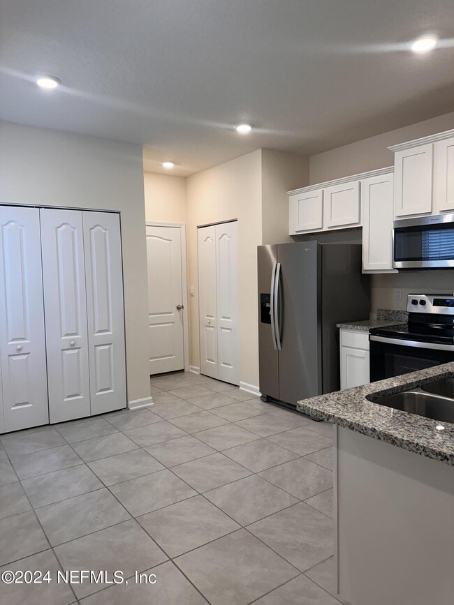 Building Photo - 71 Tahiti Shrs Ct