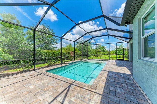 Building Photo - 4745 Antrim Dr
