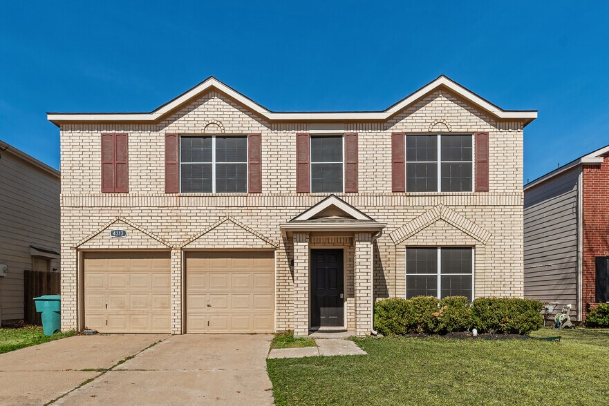 Building Photo - 4313 Hawk Ln