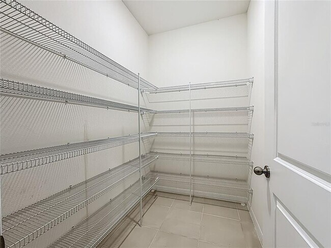 Building Photo - 13071 Brookside Moss Dr