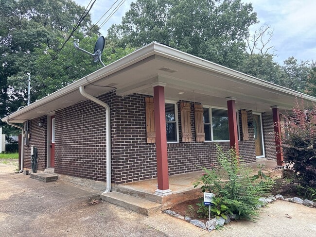Primary Photo - 718 Joryne Dr
