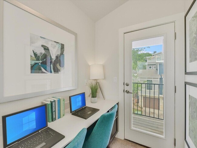 Building Photo - 1916 Warely Ln