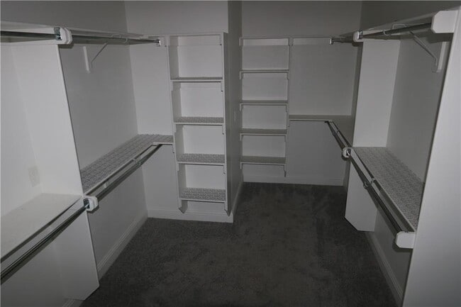 Building Photo - 4601 SW Lilly St