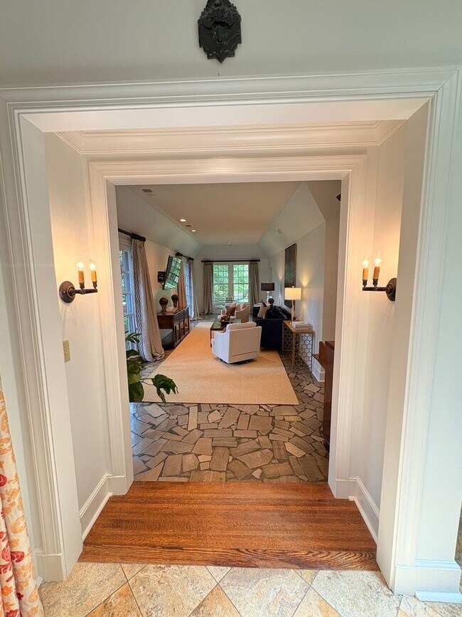 Building Photo - One Of Kind Home In Hedgemore Acres Subdivision! Gated! Landscaping Included! Over 5,000 Sq Ft! M...