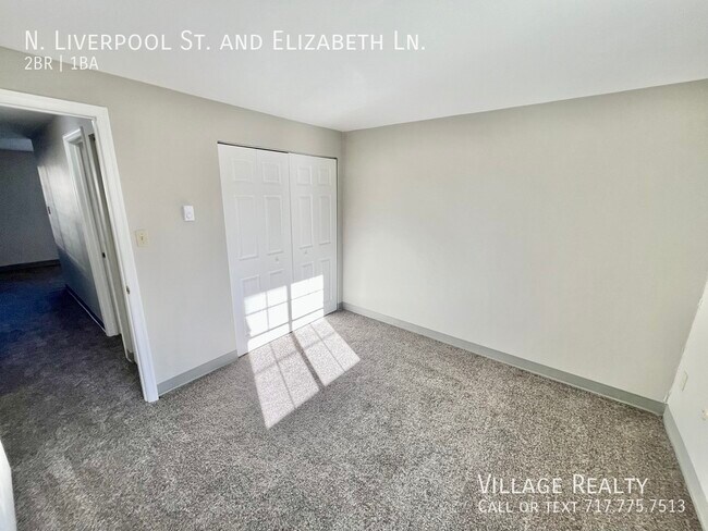 Building Photo - 75 N Liverpool St