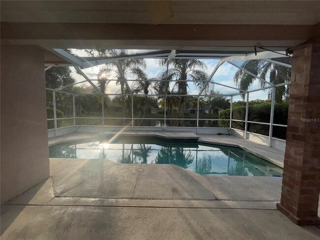 Building Photo - 10132 Heather Sound Dr
