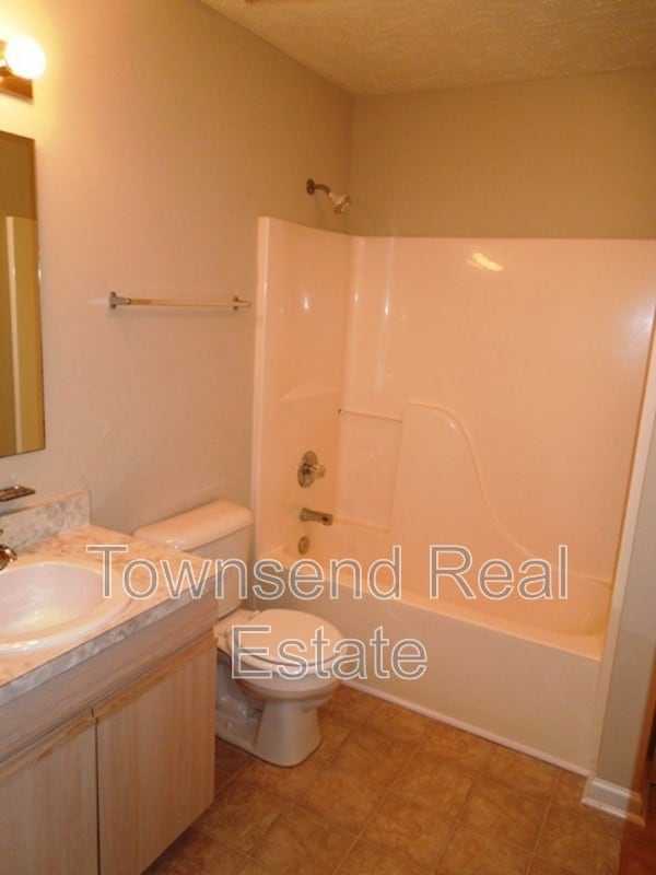 Building Photo - 1905 Sardonyx Rd