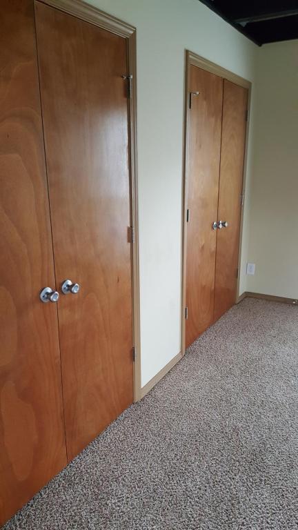 Building Photo - 611 N Spruce St