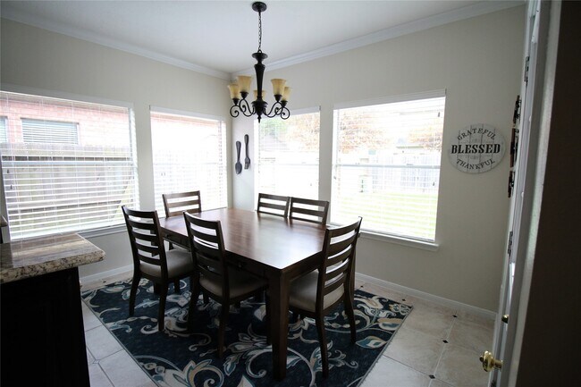 Building Photo - 114 Chandler Ct